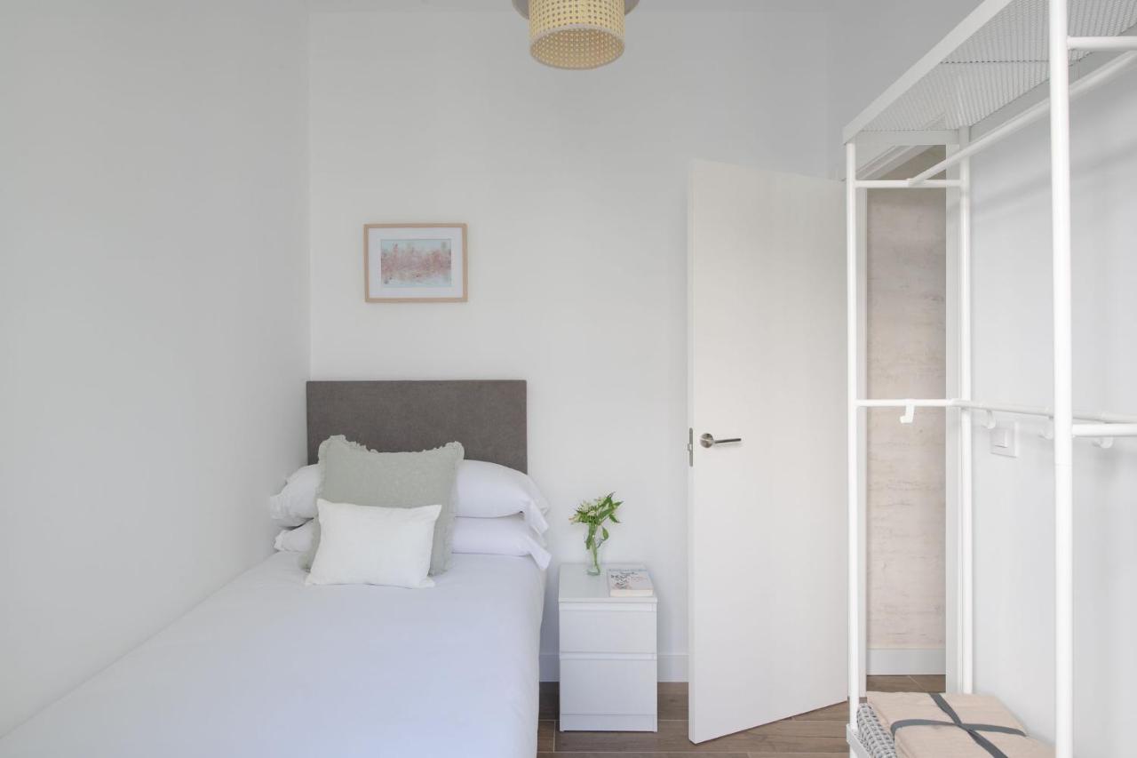 Hommyhome Teodosio Seville Ngoại thất bức ảnh