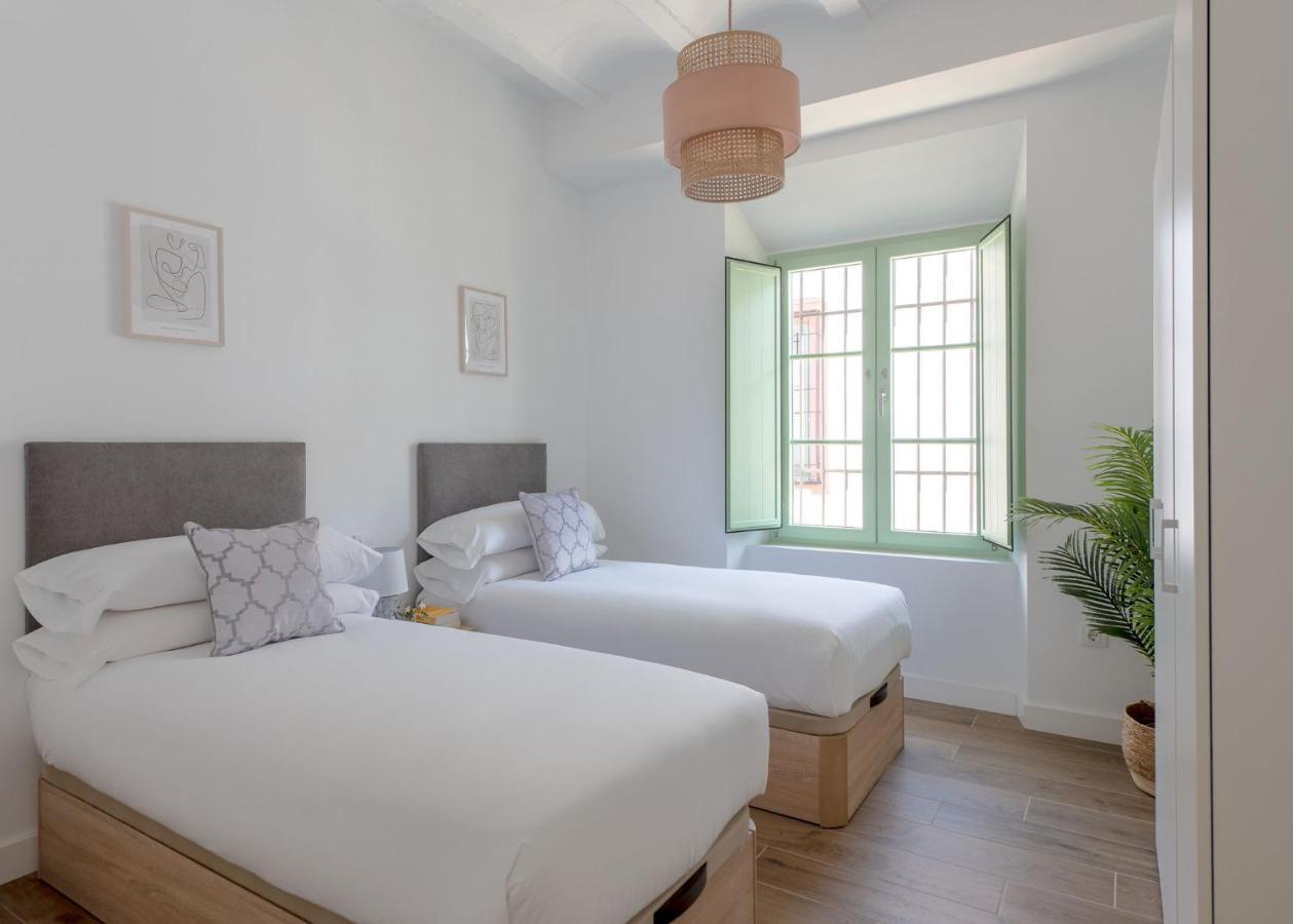 Hommyhome Teodosio Seville Ngoại thất bức ảnh