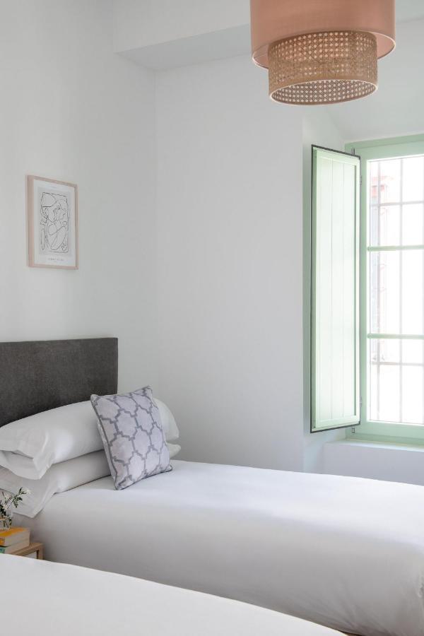 Hommyhome Teodosio Seville Ngoại thất bức ảnh